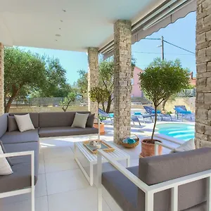  Villa Vale